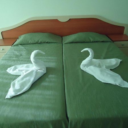Pension Ruskovi Guesthouse Равда Экстерьер фото