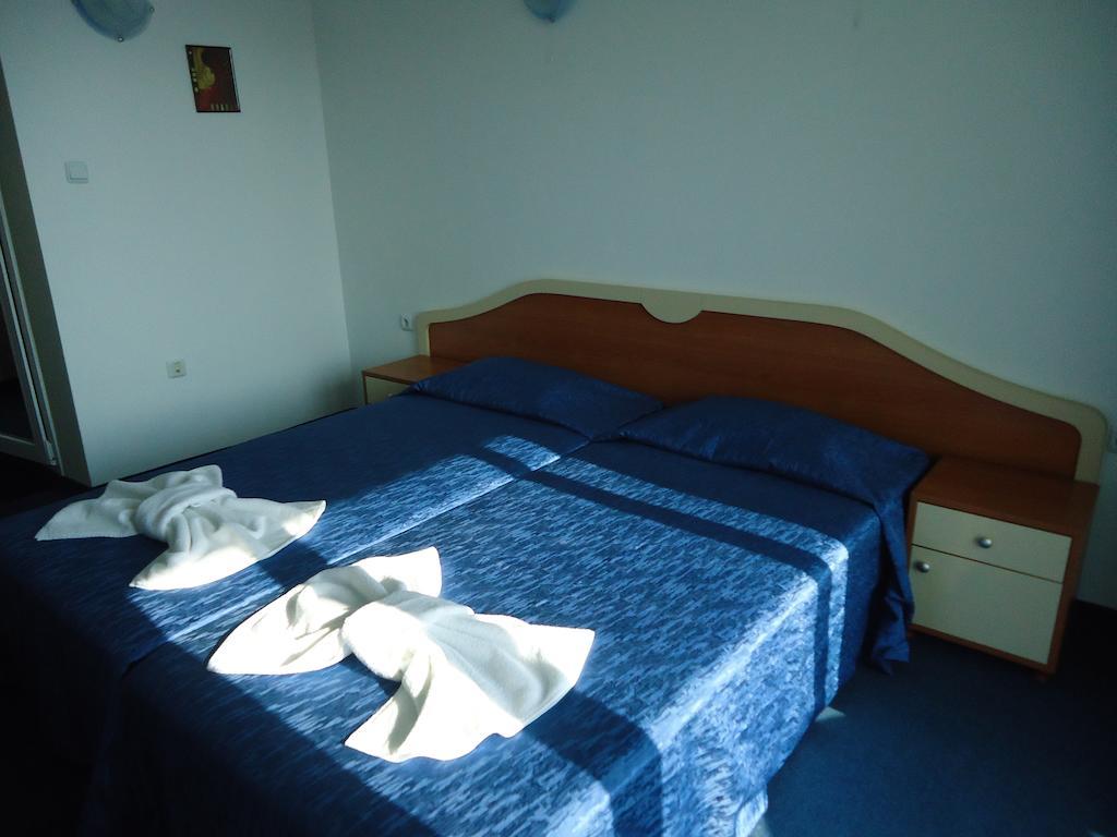 Pension Ruskovi Guesthouse Равда Экстерьер фото