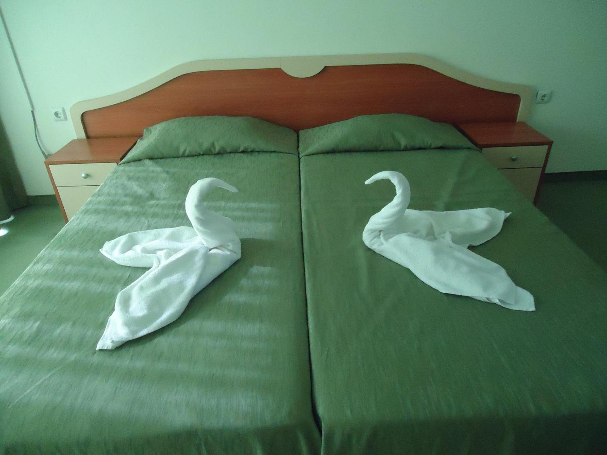 Pension Ruskovi Guesthouse Равда Экстерьер фото